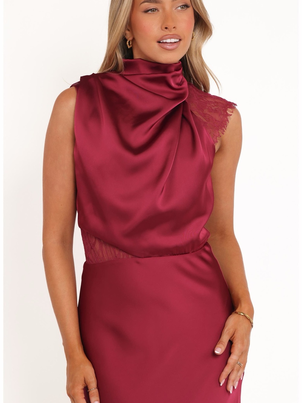 Petal & Pup Anabelle Mock Neck Satin Maxi Dress ❤️✨